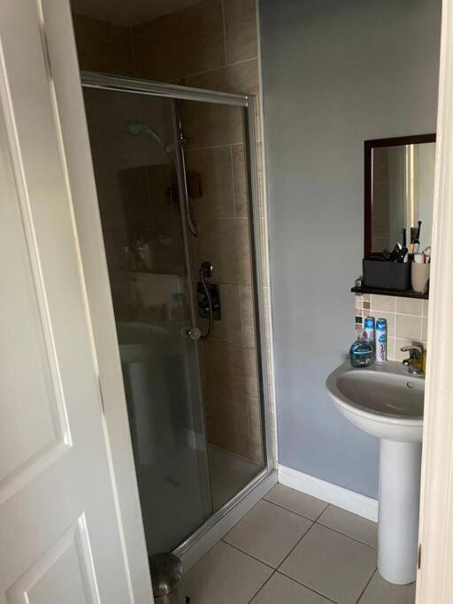 Cheerful 4-Bed Townhouse In Centre Of Newcastle Villa Newcastle  Luaran gambar