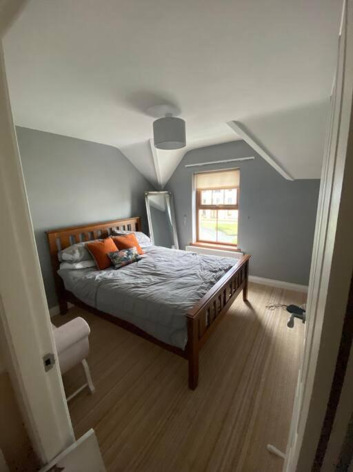 Cheerful 4-Bed Townhouse In Centre Of Newcastle Villa Newcastle  Luaran gambar